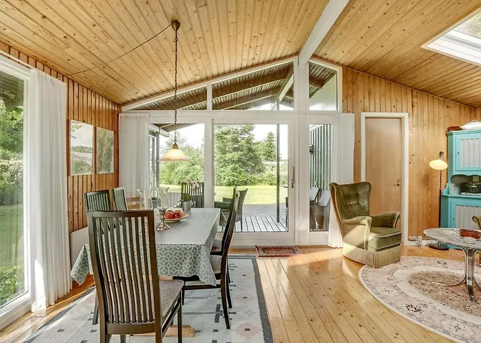 Juditha - 400m From The Sea By Interhome *